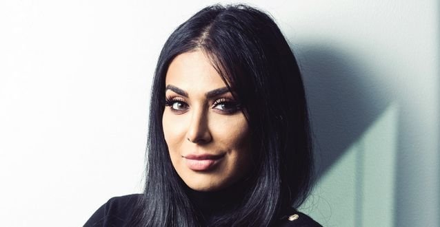 Iraqi-American beauty blogger Huda Kattan sits alongside Donald Trump on TIME’s list of top influential people on the internet